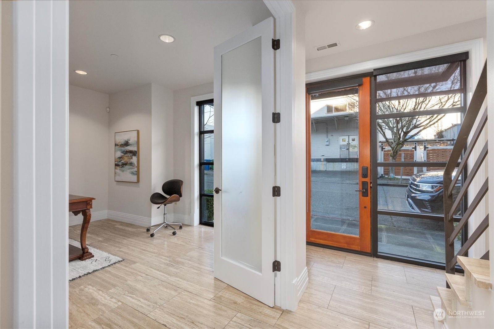 3209 W Lynn Street