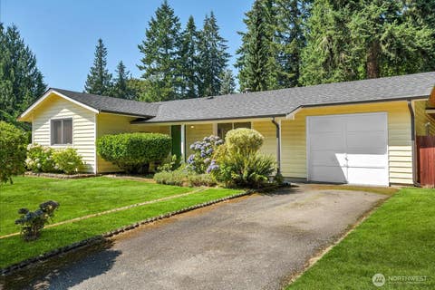 Photo of 1906 114th Drive SE, Lake Stevens, WA 98258 (MLS # 2570488)