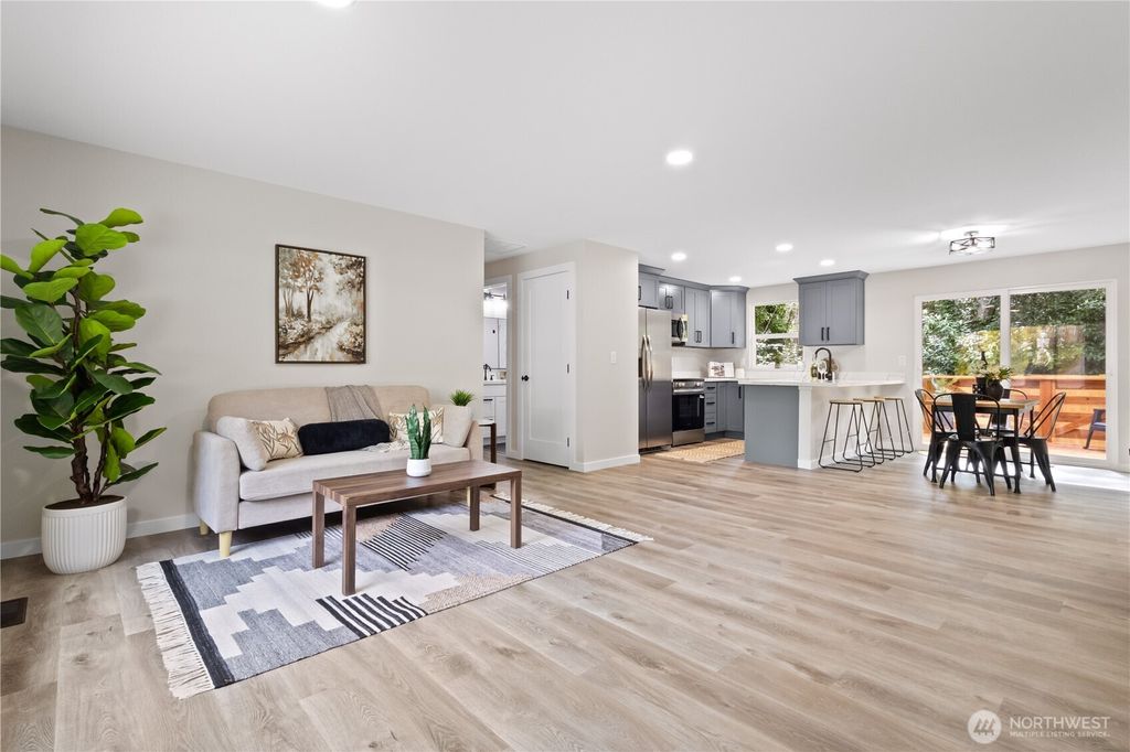 Photo of 513 NE Cottonwood Drive, Bremerton, WA 98311 (MLS # 2503392)