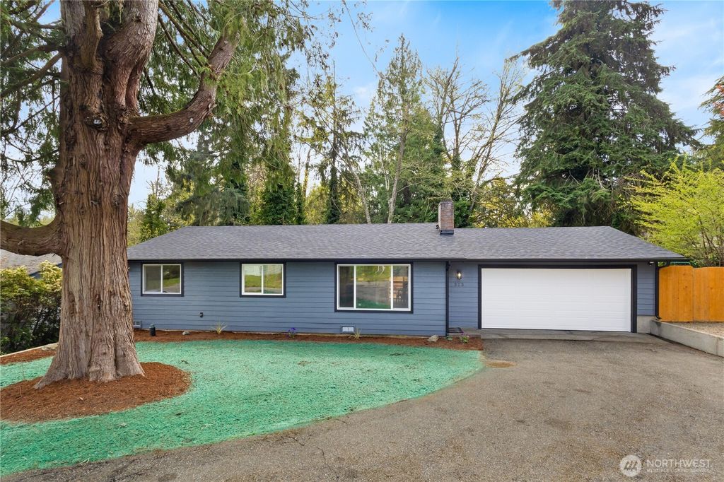 Photo of 513 NE Cottonwood Drive, Bremerton, WA 98311 (MLS # 2503392)