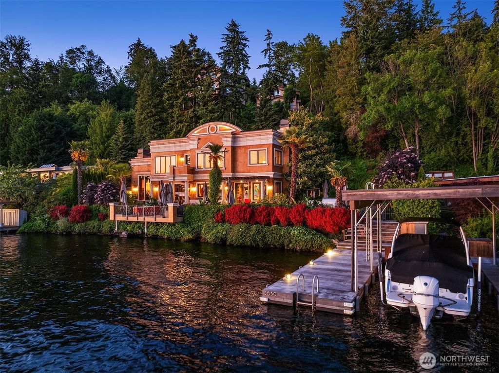 Photo of 3639 W Mercer Way, Mercer Island, WA 98040 (MLS # 2442125)