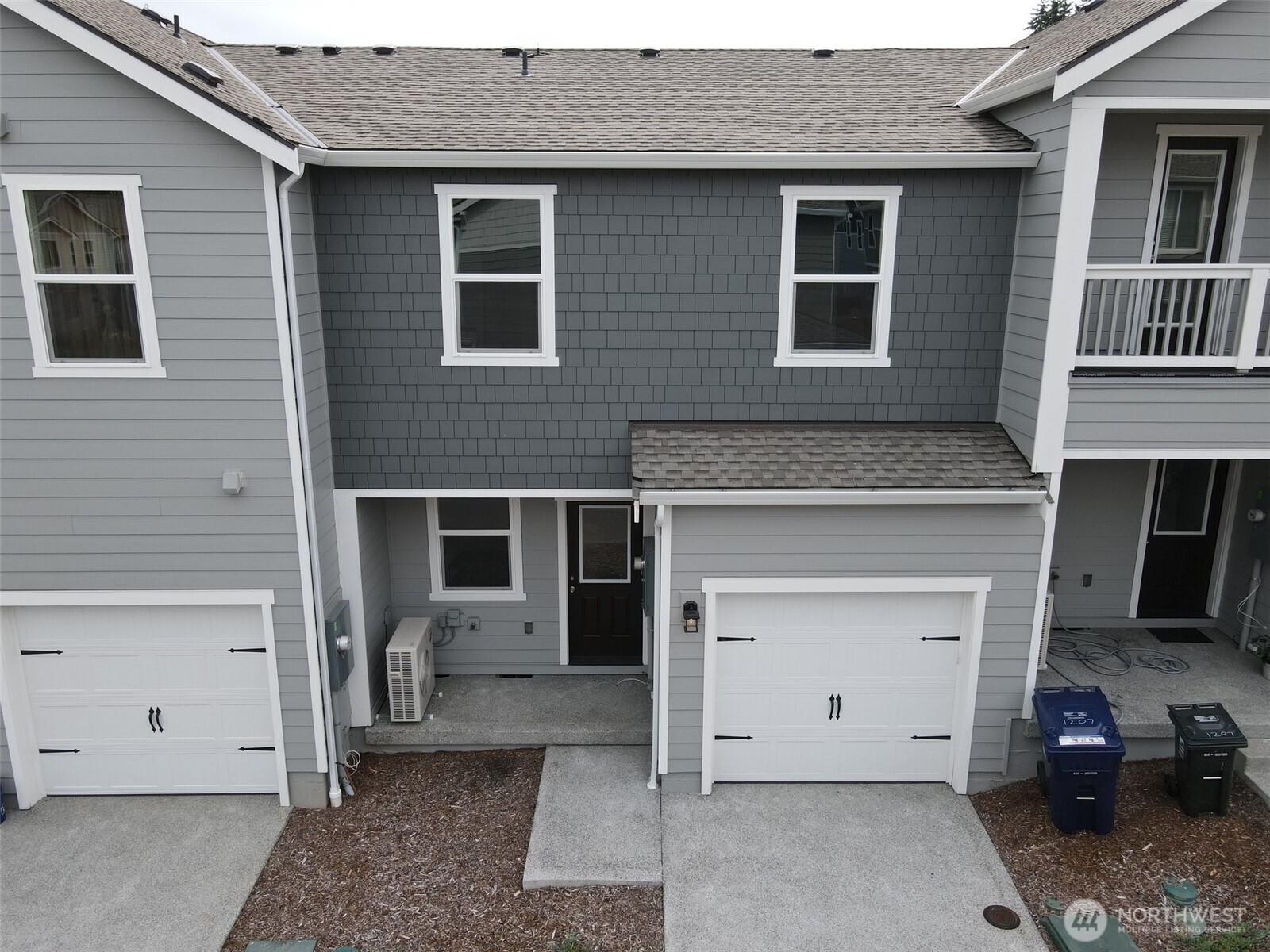 1216 E 53rd Street