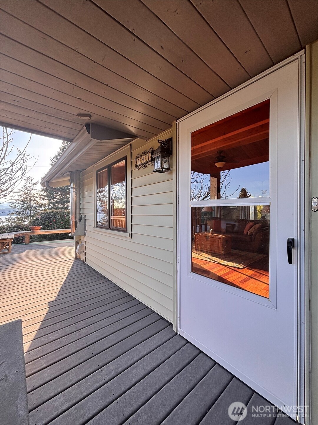 141 Sunset Boulevard