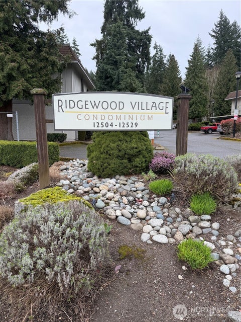 Photo of 12510 NE 117th Place #B3, Kirkland, WA 98034 (MLS # 2540251)