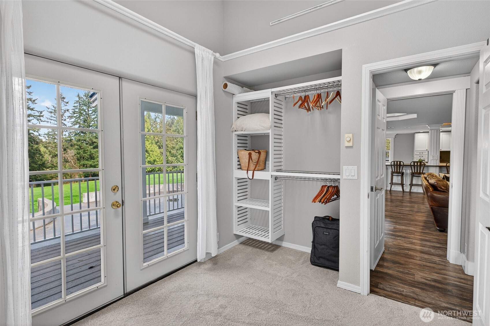 Stanwood, Washington, 98274, United States, 10 Bedrooms Bedrooms, ,7 BathroomsBathrooms,Residential,Active,2037568