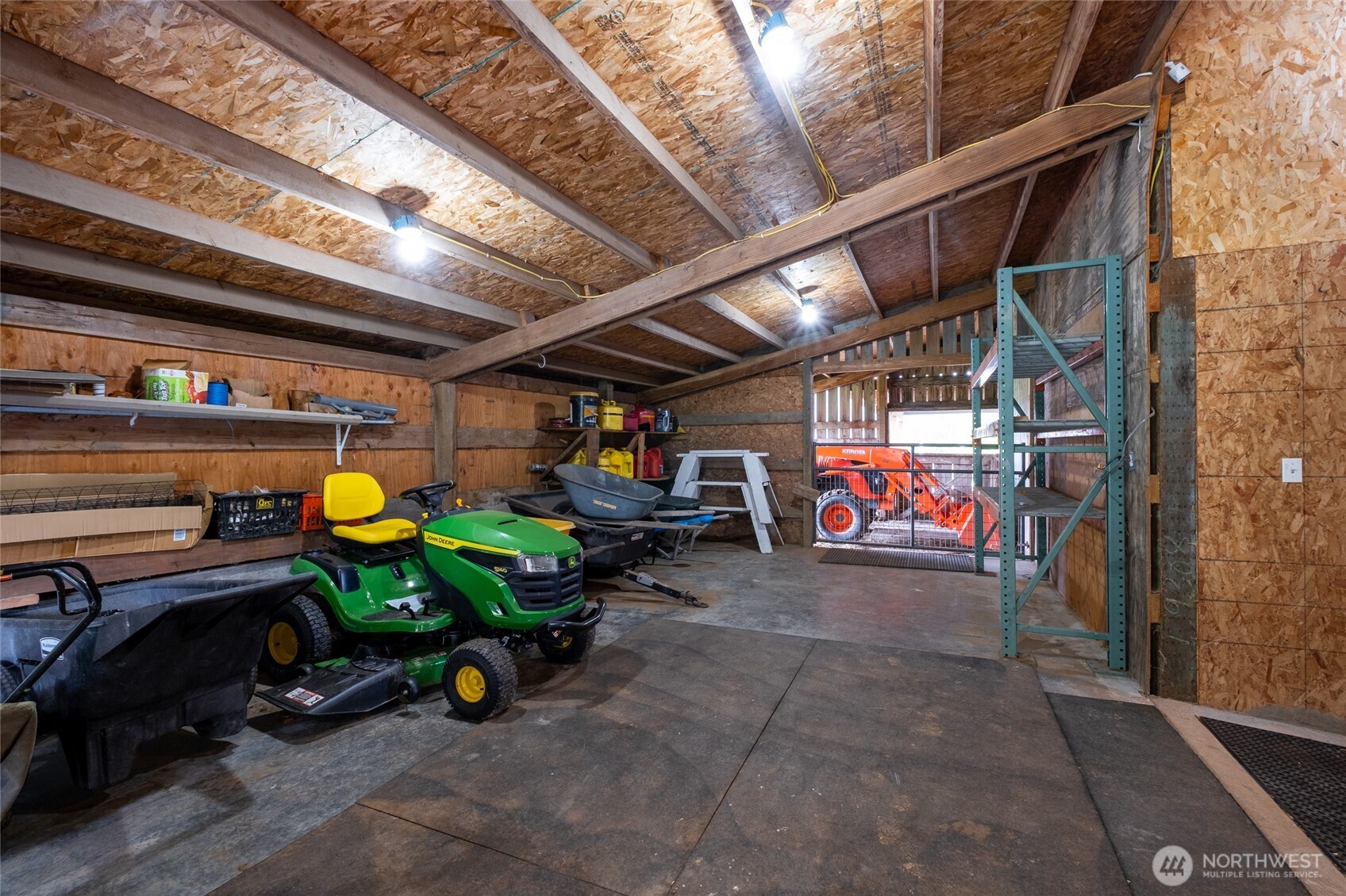 Stanwood, Washington, 98274, United States, 10 Bedrooms Bedrooms, ,7 BathroomsBathrooms,Residential,Active,2037568