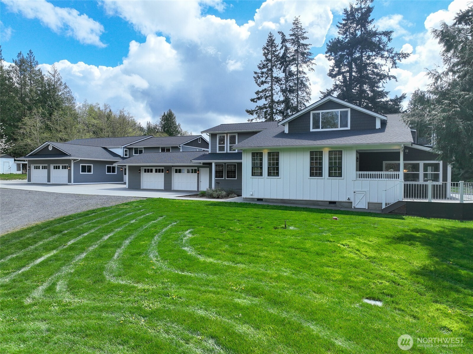Stanwood, Washington, 98274, United States, 10 Bedrooms Bedrooms, ,7 BathroomsBathrooms,Residential,Active,2037568