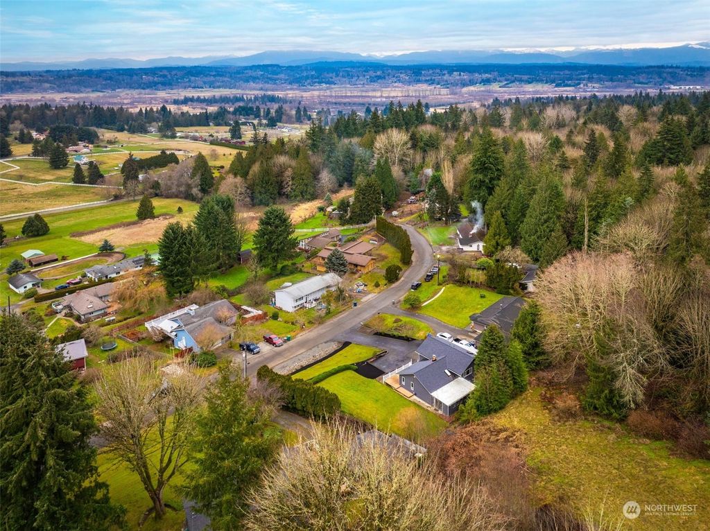 Photo of 12722 141st Place SE, Snohomish, WA 98290 (MLS # 2328101)