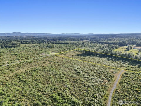 Photo of 1409 330th Street Ct E, Roy, WA 98580 (MLS # 2577278)