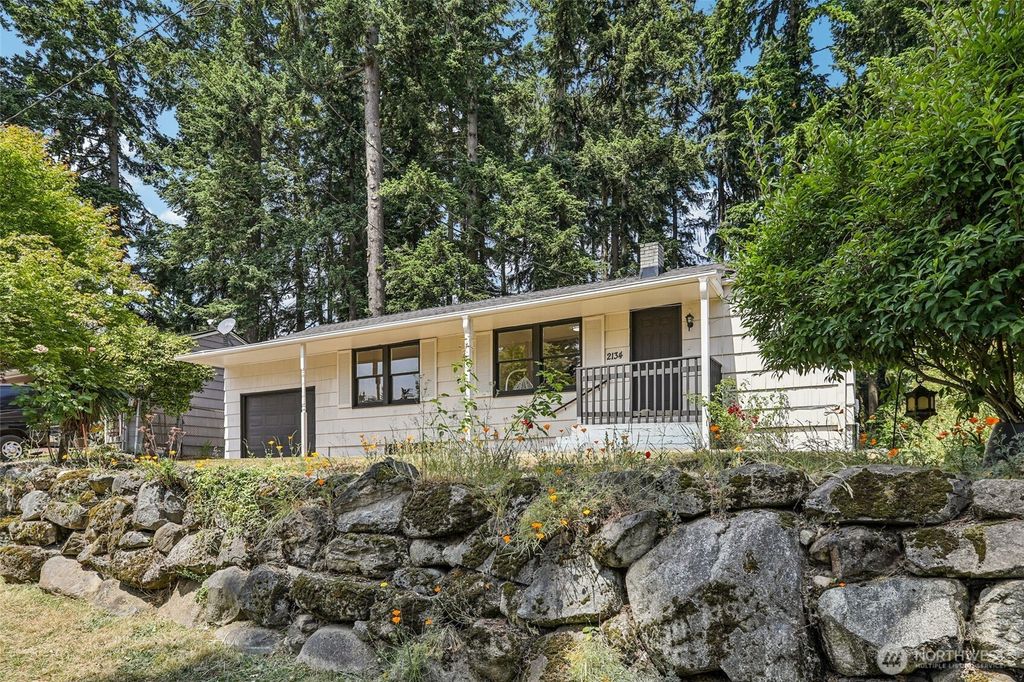 Photo of 2134 N 160th Street, Shoreline, WA 98133 (MLS # 2397370)