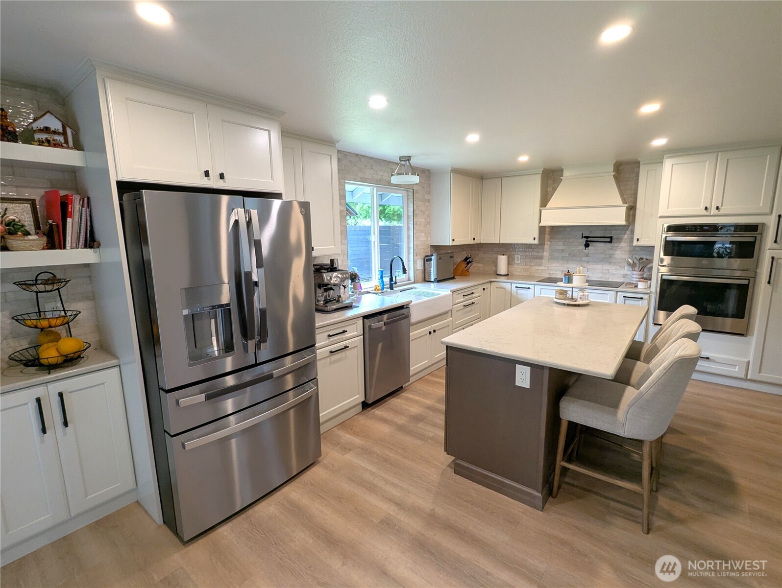 5808 Woodlake Drive W