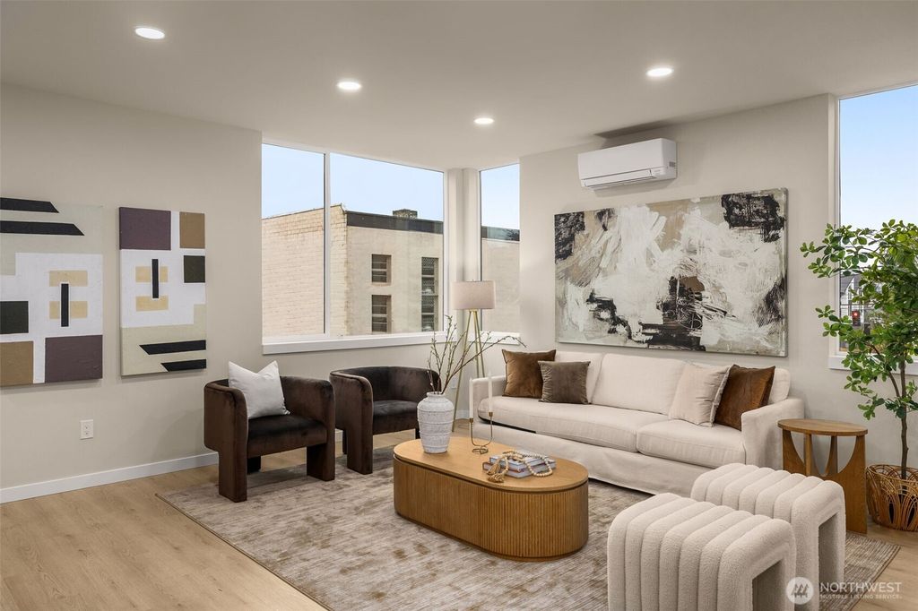 Photo of 1014 A NE 70th Street, Seattle, WA 98115 (MLS # 2471700)