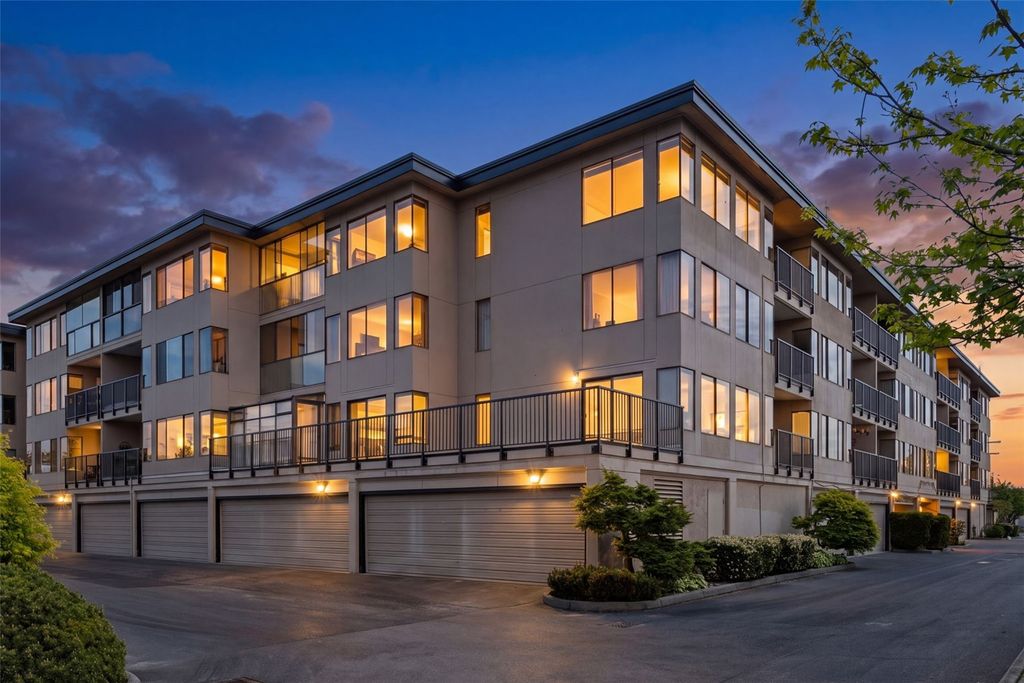 Photo of 601 S 227th Street #208N, Des Moines, WA 98198 (MLS # 2519024)