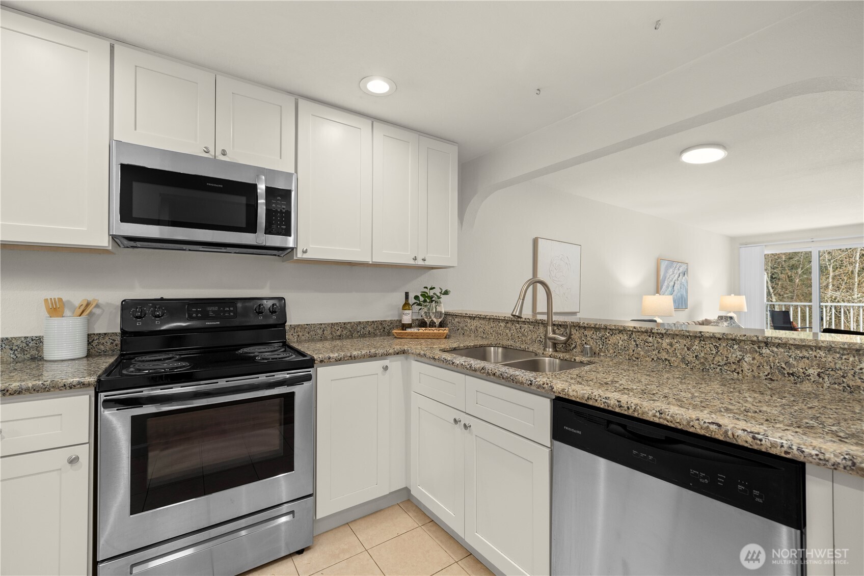 12740 NE 10th Place E302