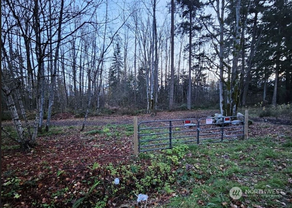 Photo of 4210 S 368th Street, Auburn, WA 98001 (MLS # 2315154)