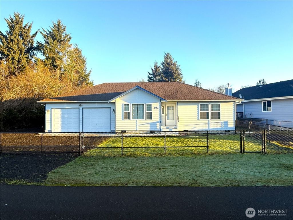 Photo of 362 Lake Bay Loop SE, Ocean Shores, WA 98569 (MLS # 2469260)