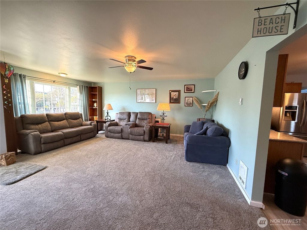 Photo of 362 Lake Bay Loop SE, Ocean Shores, WA 98569 (MLS # 2469260)