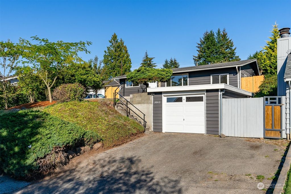 Photo of 9842 22nd Avenue SW, Seattle, WA 98106 (MLS # 2291946)