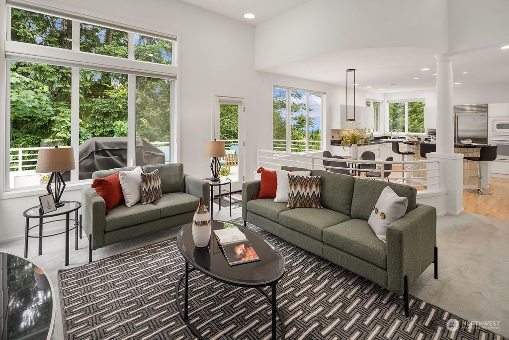 Photo of 16463 SE 59th Street, Bellevue, WA 98006 (MLS # 2128068)