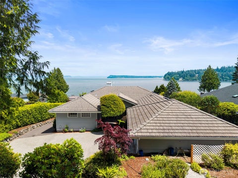 Photo of 234 Montgomery Lane, Port Ludlow, WA 98365 (MLS # 2553962)