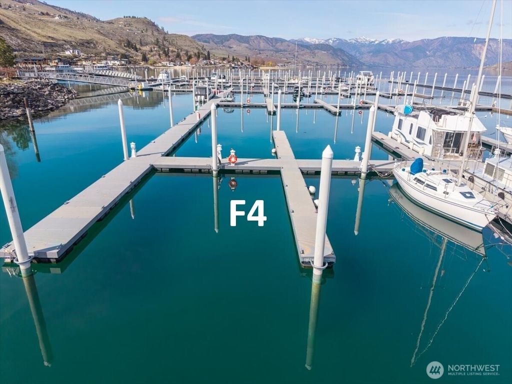 Photo of 1350 W Woodin Avenue #F4, Chelan, WA 98816 (MLS # 2503097)