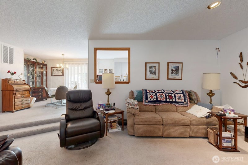 934 Mountain Park Drive