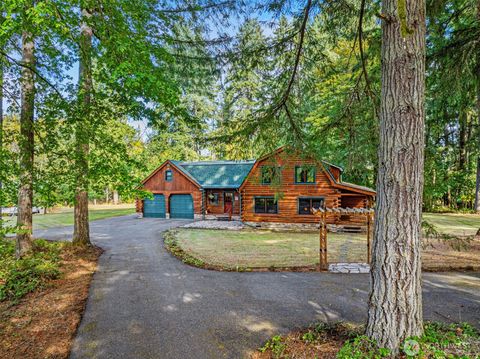 Photo of 115 Hazel Drive, Chehalis, WA 98532 (MLS # 2443261)
