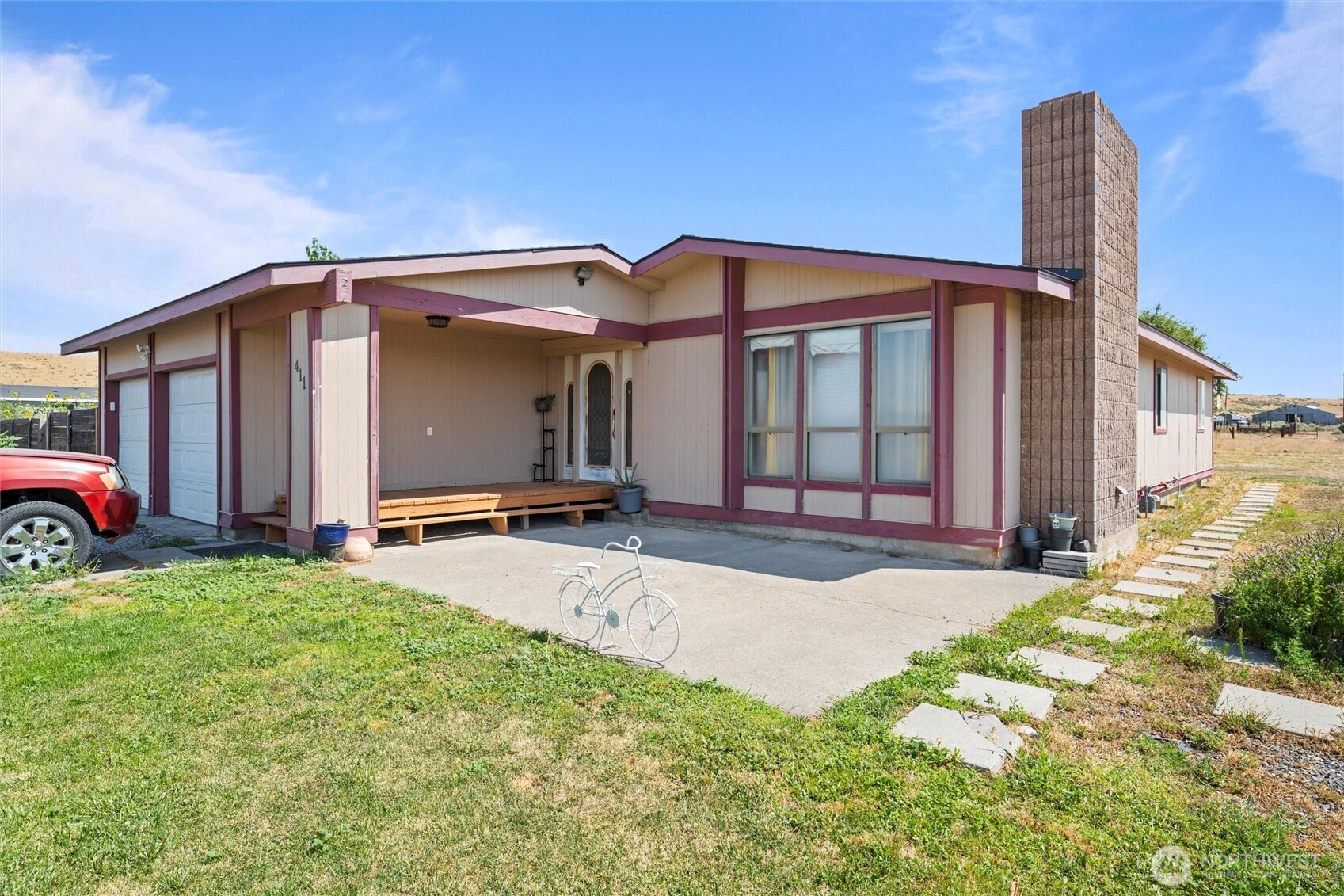 411 N Wahl