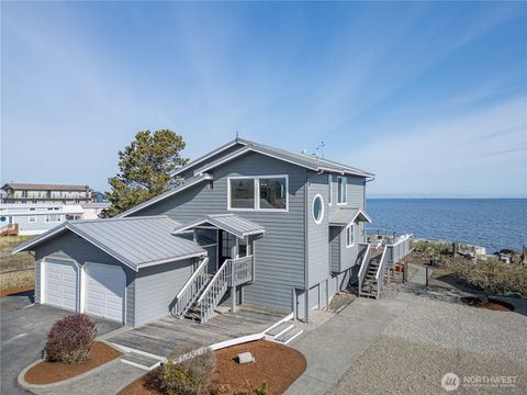 Photo of 391 3 Crabs Road, Sequim, WA 98382 (MLS # 2496975)