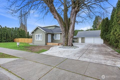 Photo of 6220 Parker Road E, Sumner, WA 98390 (MLS # 2483675)