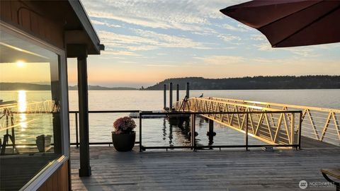 Photo of 1542 S Wilton Road, Tacoma, WA 98465 (MLS # 2442297)