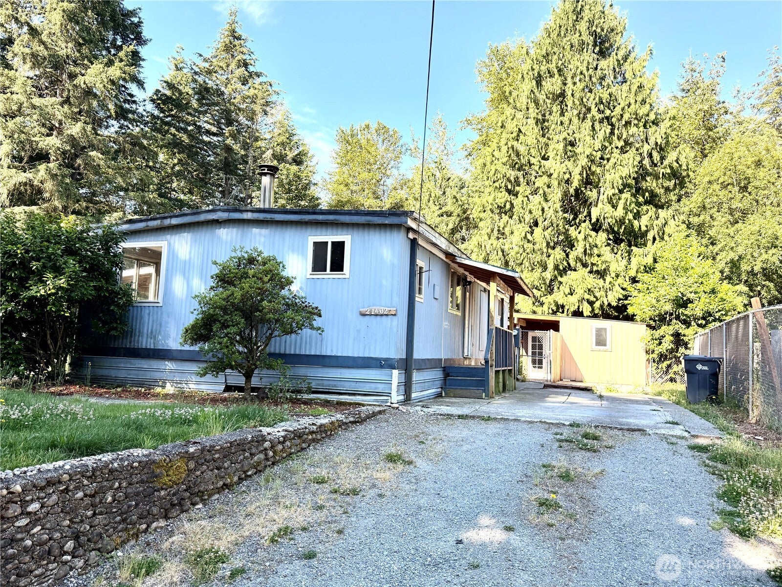 21402 133rd Street E