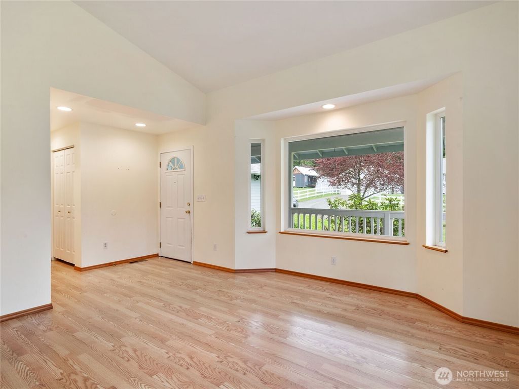 Photo of 5293 Bounty Loop, Freeland, WA 98249 (MLS # 2521206)