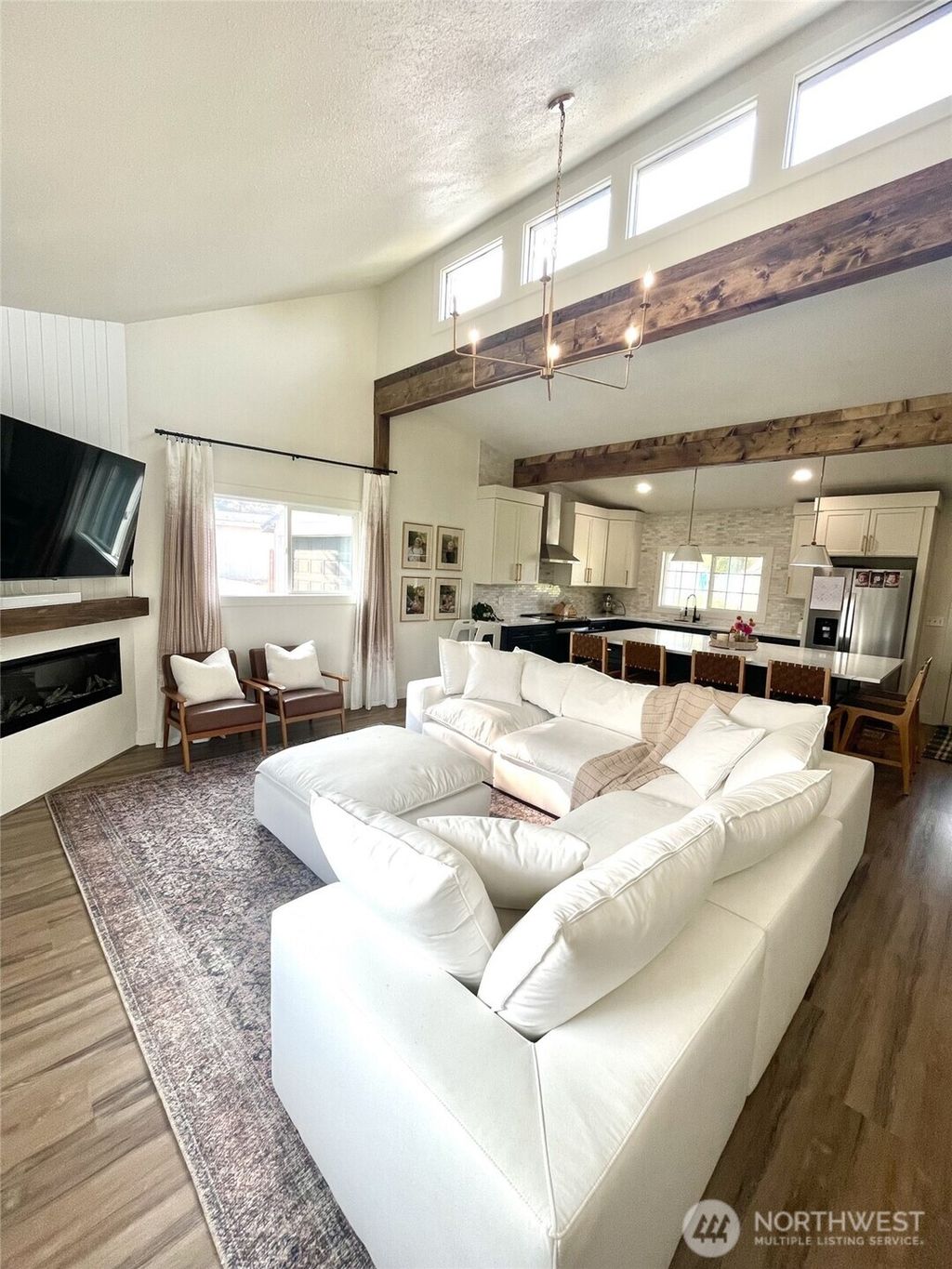 Photo of 6694 Mae Valley Rd NE Rd, Moses Lake, WA 98837 (MLS # 2451906)