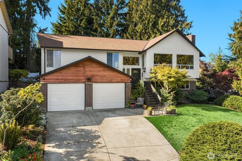 Photo of 11813 79th Avenue S, Seattle, WA 98178 (MLS # 2441670)