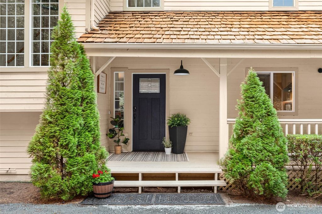 Photo of 16819 171st Place NE, Woodinville, WA 98072 (MLS # 2414529)