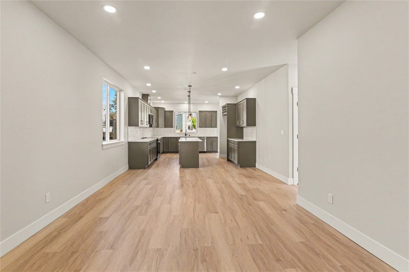 7648 Deschutes Heights Court SE 76