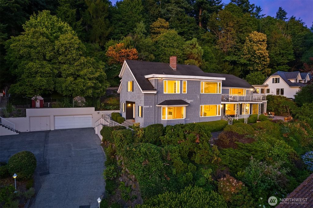 Photo of 4400 Beach Drive SW, Seattle, WA 98116 (MLS # 2439547)