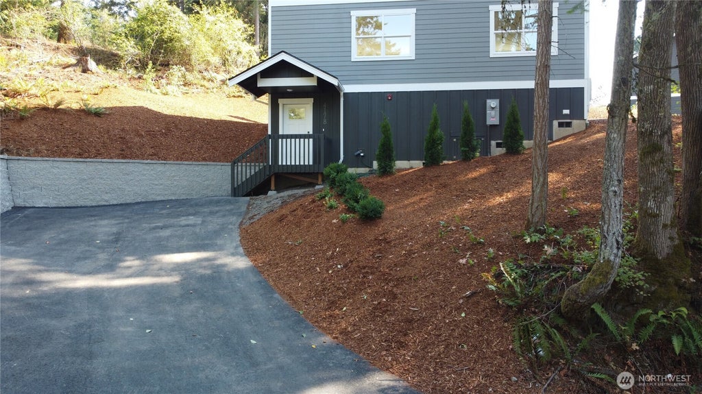 Photo of 4178 Brays Way, Bellingham, WA 98226 (MLS # 2584094)