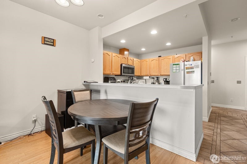 418 SE 17th Street 10B