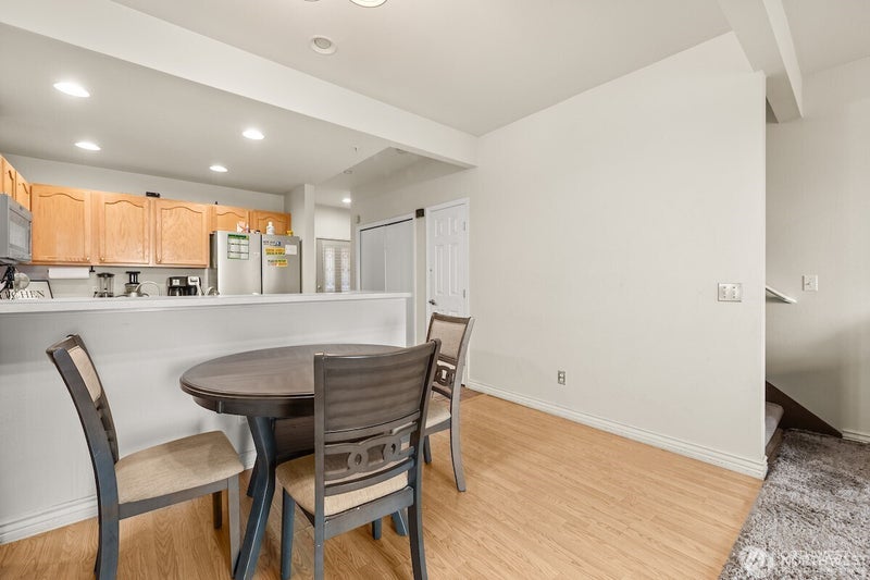 418 SE 17th Street 10B