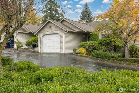 Photo of 820 N 8th Street #B, Mount Vernon, WA 98273 (MLS # 2450853)