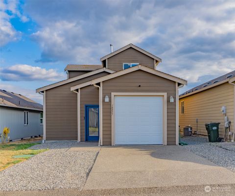 A home in Yelm