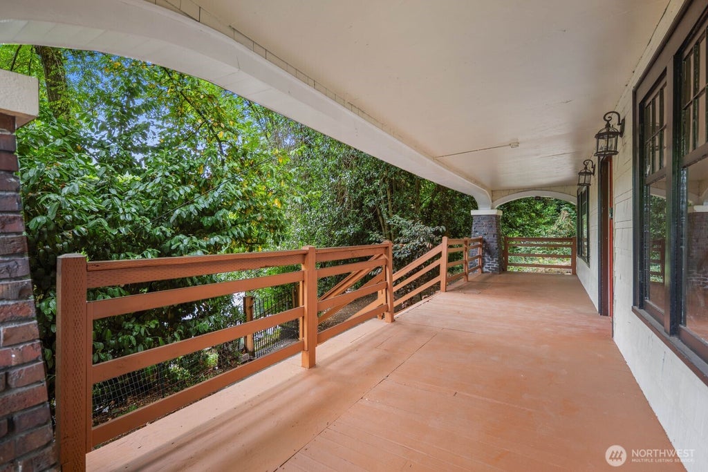 Photo of 2109 Aurora Avenue N, Seattle, WA 98109 (MLS # 2566890)