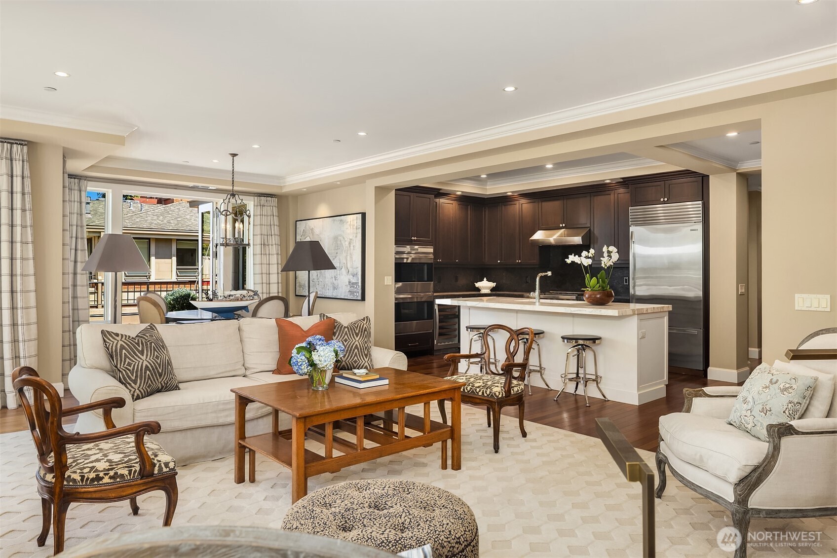 1168 Harvard Avenue E P7