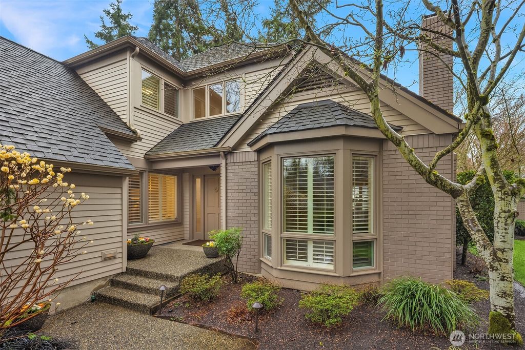 Photo of 1716 Bellevue Way NE, Bellevue, WA 98004 (MLS # 2539498)