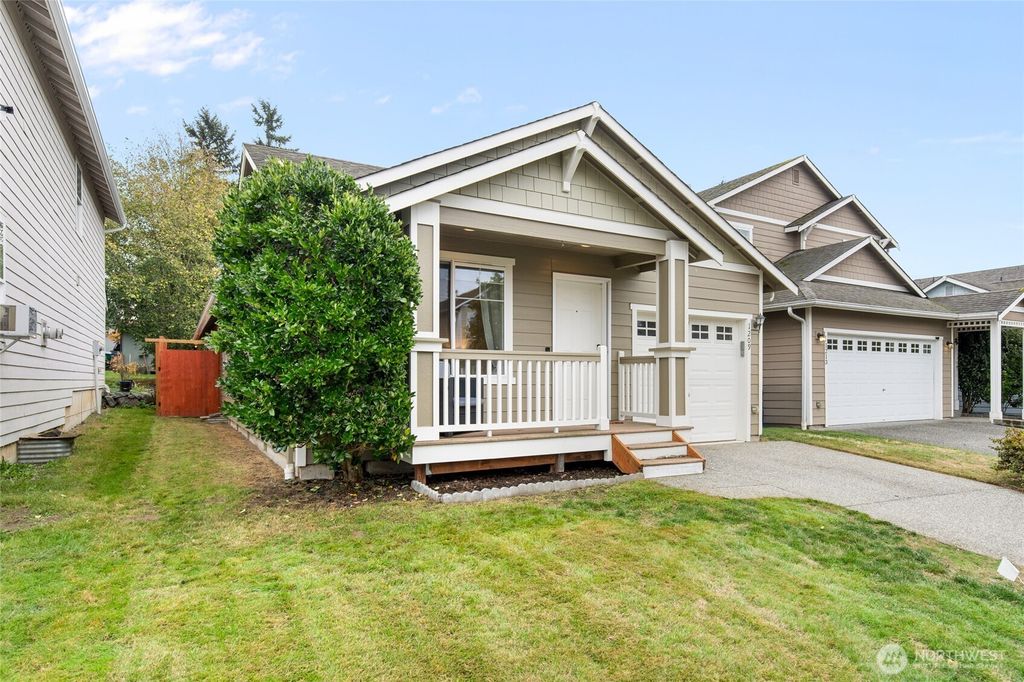 Photo of 1209 84th Avenue SE, Lake Stevens, WA 98258 (MLS # 2451639)