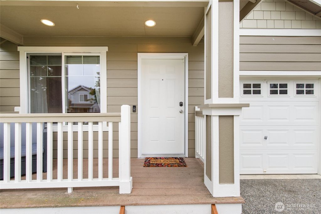 Photo of 1209 84th Avenue SE, Lake Stevens, WA 98258 (MLS # 2451639)