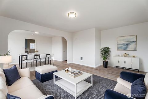 Photo of 70 NE Rose Street, College Place, WA 99324 (MLS # 2410679)