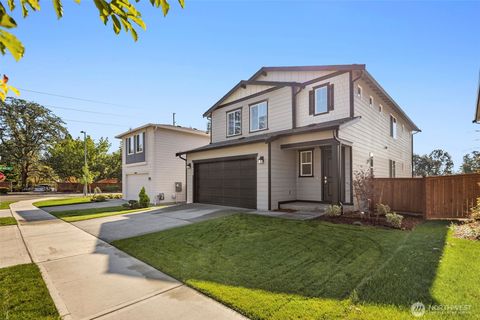 Photo of 17925 SE 265th Street, Covington, WA 98042 (MLS # 2435864)